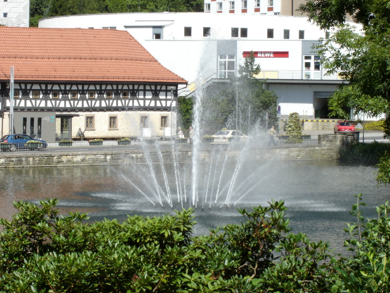 Herrenteich in Suhl mit Springbrunnen