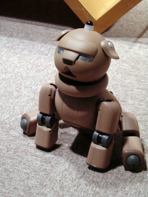 Aibo ERS-31L (Pug)